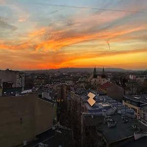 Amazing View In Old Town Apartament