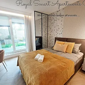 Ξενοδοχείο με διαμερίσματα Royal Smart Cracow, Krasków